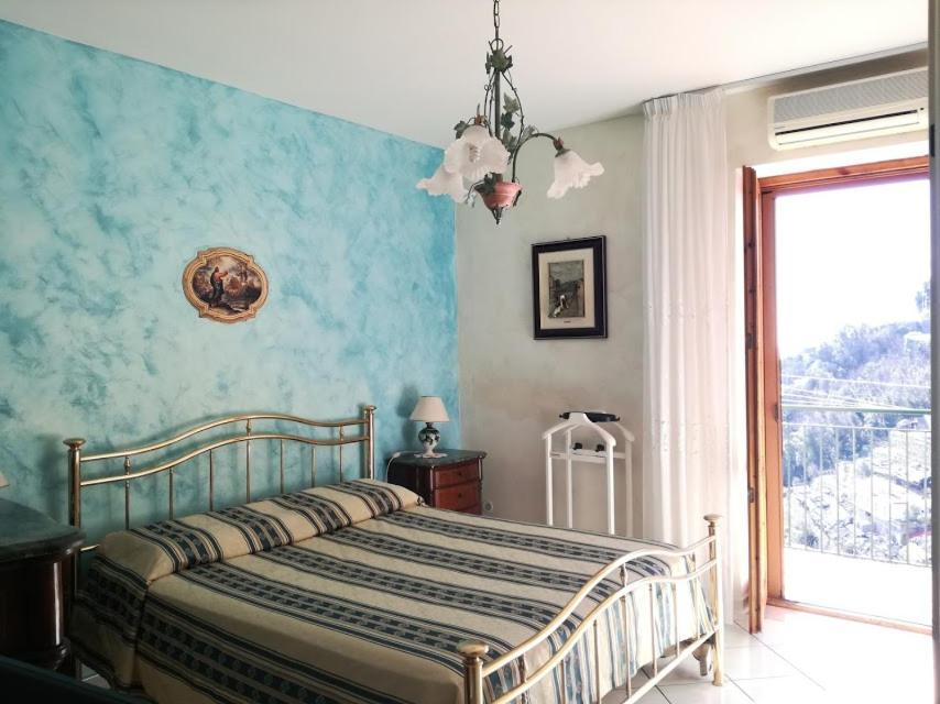 Domus Gaia Bed & Breakfast Амалфи Екстериор снимка